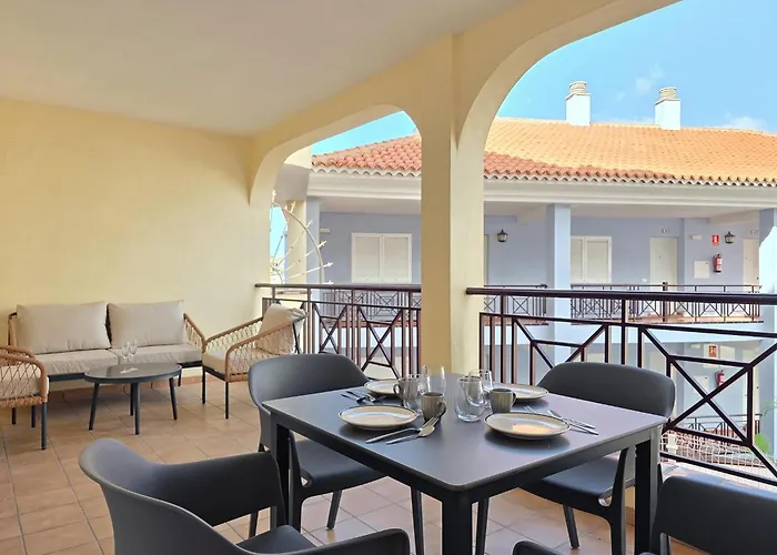 Obsidian Dinastia Apartment Los Cristianos (Tenerife)